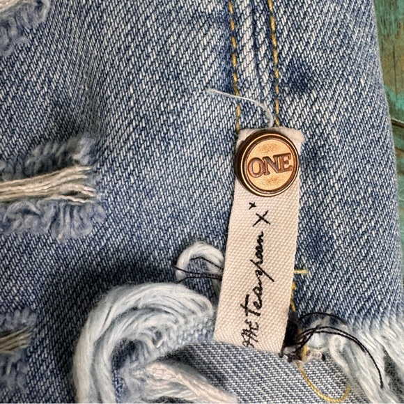 One Teaspoon Le Wolves Denim Shorts Blue Bone Frayed Hem Distressed Size 29 - Picture 6 of 15